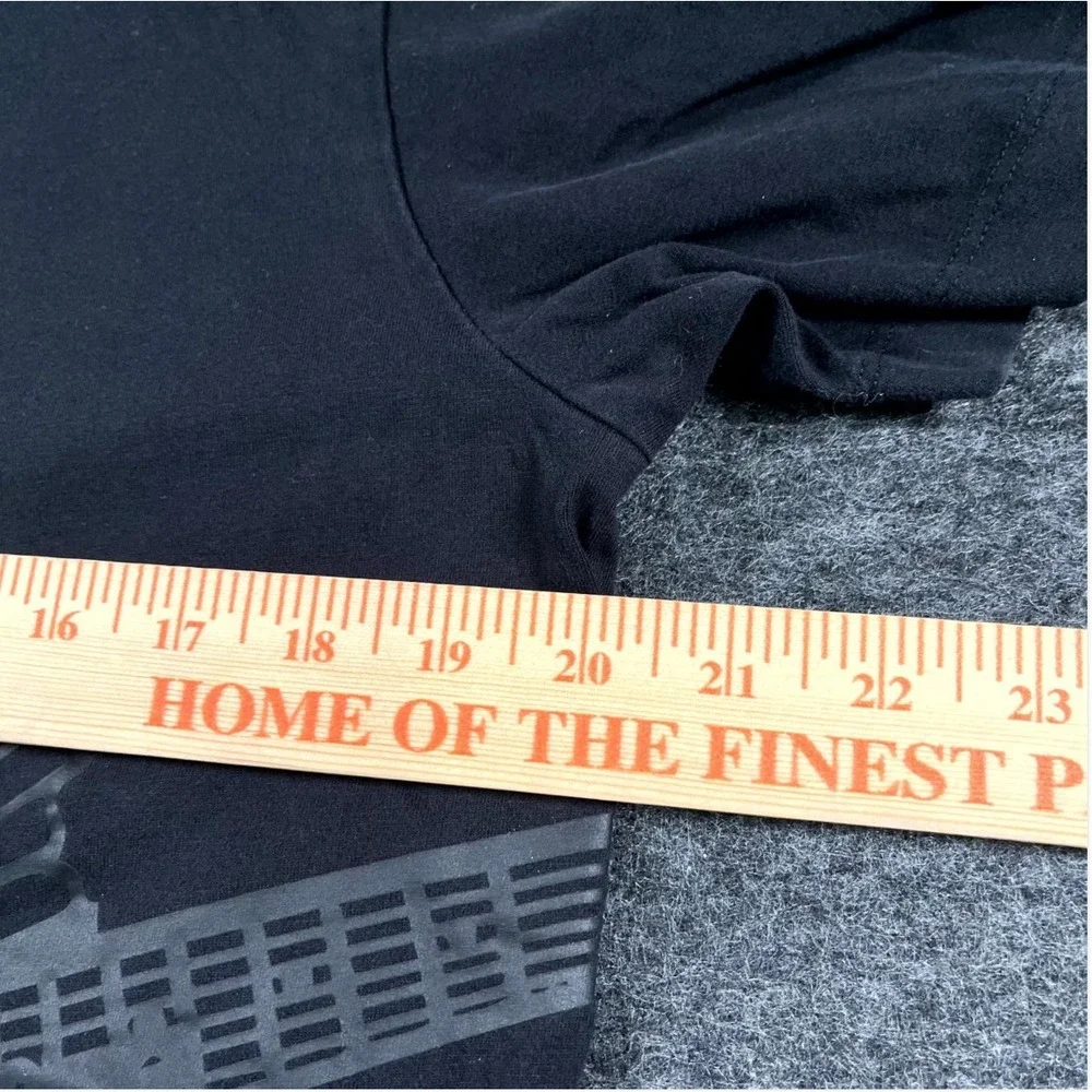 True Religion‎ Set of 2 T Shirt Mens Large Black Shadow Horseshoe & Buddha